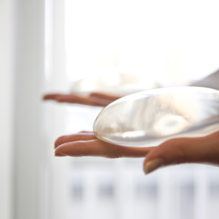 breast-implant-by-fda-via-wikime